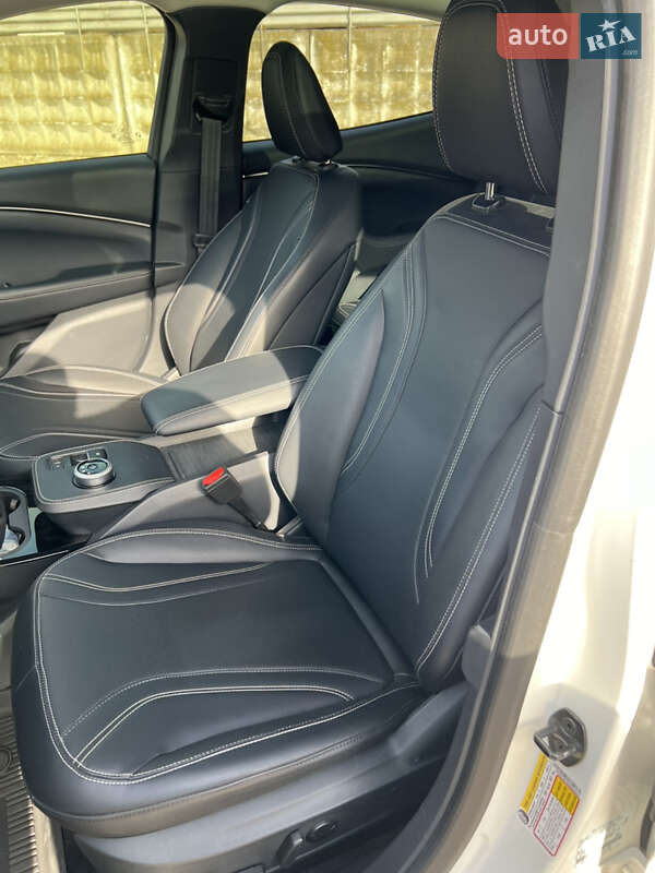 Позашляховик / Кросовер Ford Mustang Mach-E 2021 в Запоріжжі