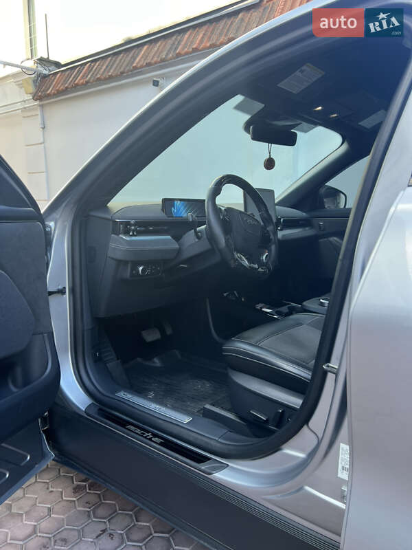 Позашляховик / Кросовер Ford Mustang Mach-E 2021 в Одесі