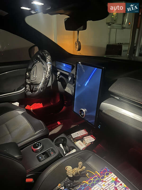 Позашляховик / Кросовер Ford Mustang Mach-E 2021 в Одесі
