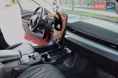 Внедорожник / Кроссовер Ford Mustang Mach-E 2021 в 