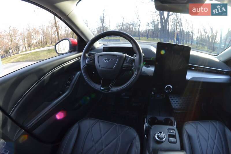 Позашляховик / Кросовер Ford Mustang Mach-E 2021 в Дніпрі