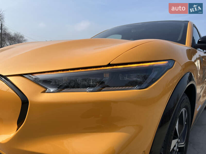 Позашляховик / Кросовер Ford Mustang Mach-E 2023 в Дніпрі