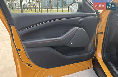 Внедорожник / Кроссовер Ford Mustang Mach-E 2023 в 