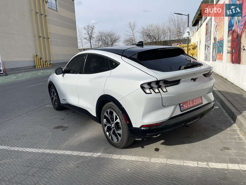 Внедорожник / Кроссовер Ford Mustang Mach-E 2022 в Львове