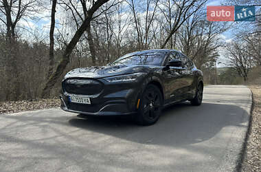Позашляховик / Кросовер Ford Mustang Mach-E 2022 в 