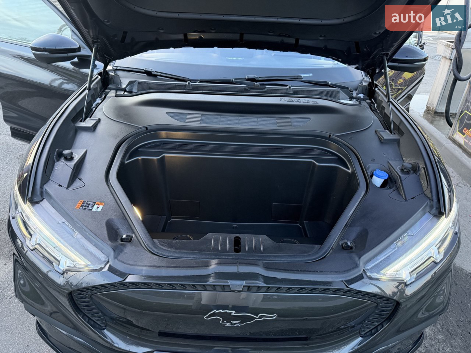 2022 Ford Mustang Mach-E - мініатюра 49