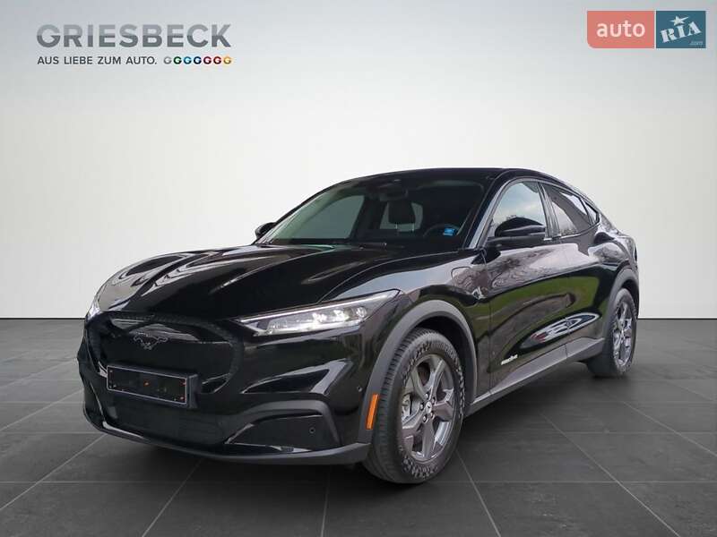 Позашляховик / Кросовер Ford Mustang Mach-E 2021 в 