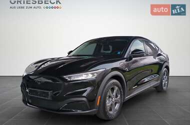 Позашляховик / Кросовер Ford Mustang Mach-E 2021 в 