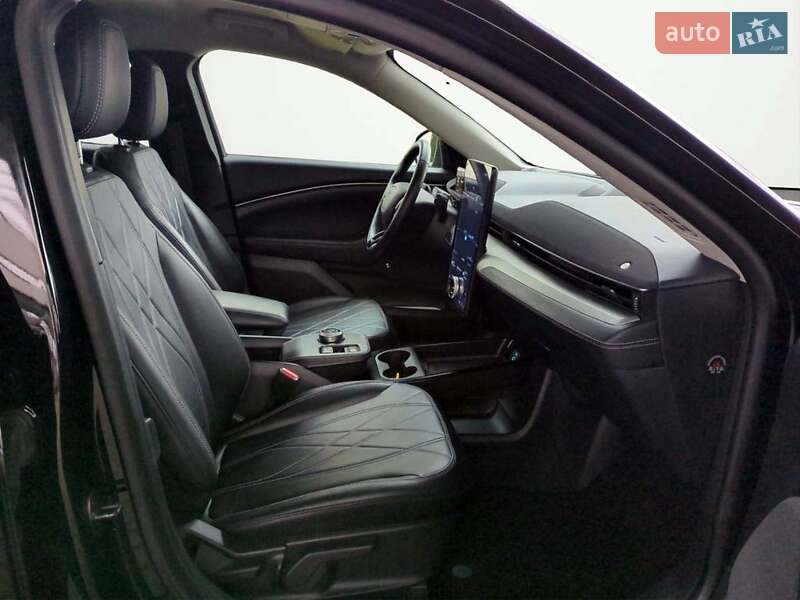 Позашляховик / Кросовер Ford Mustang Mach-E 2021 в Городищі