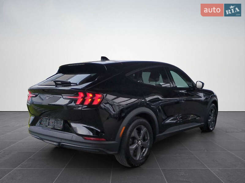 Внедорожник / Кроссовер Ford Mustang Mach-E 2021 в 