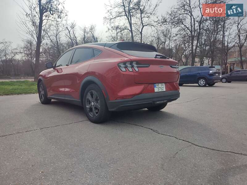 Позашляховик / Кросовер Ford Mustang Mach-E 2021 в Дніпрі