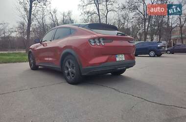 Внедорожник / Кроссовер Ford Mustang Mach-E 2021 в 