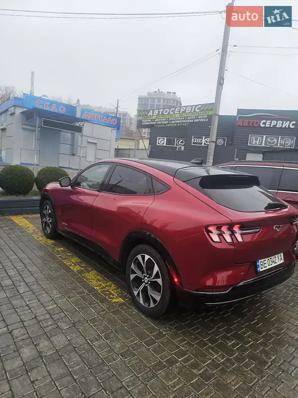 Ford Mustang Mach-E 2021