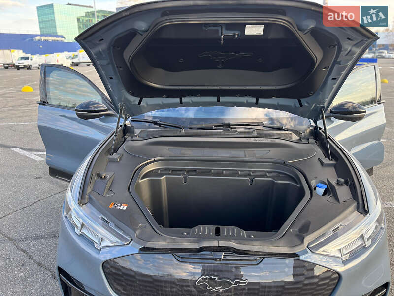 Позашляховик / Кросовер Ford Mustang Mach-E 2023 в Києві