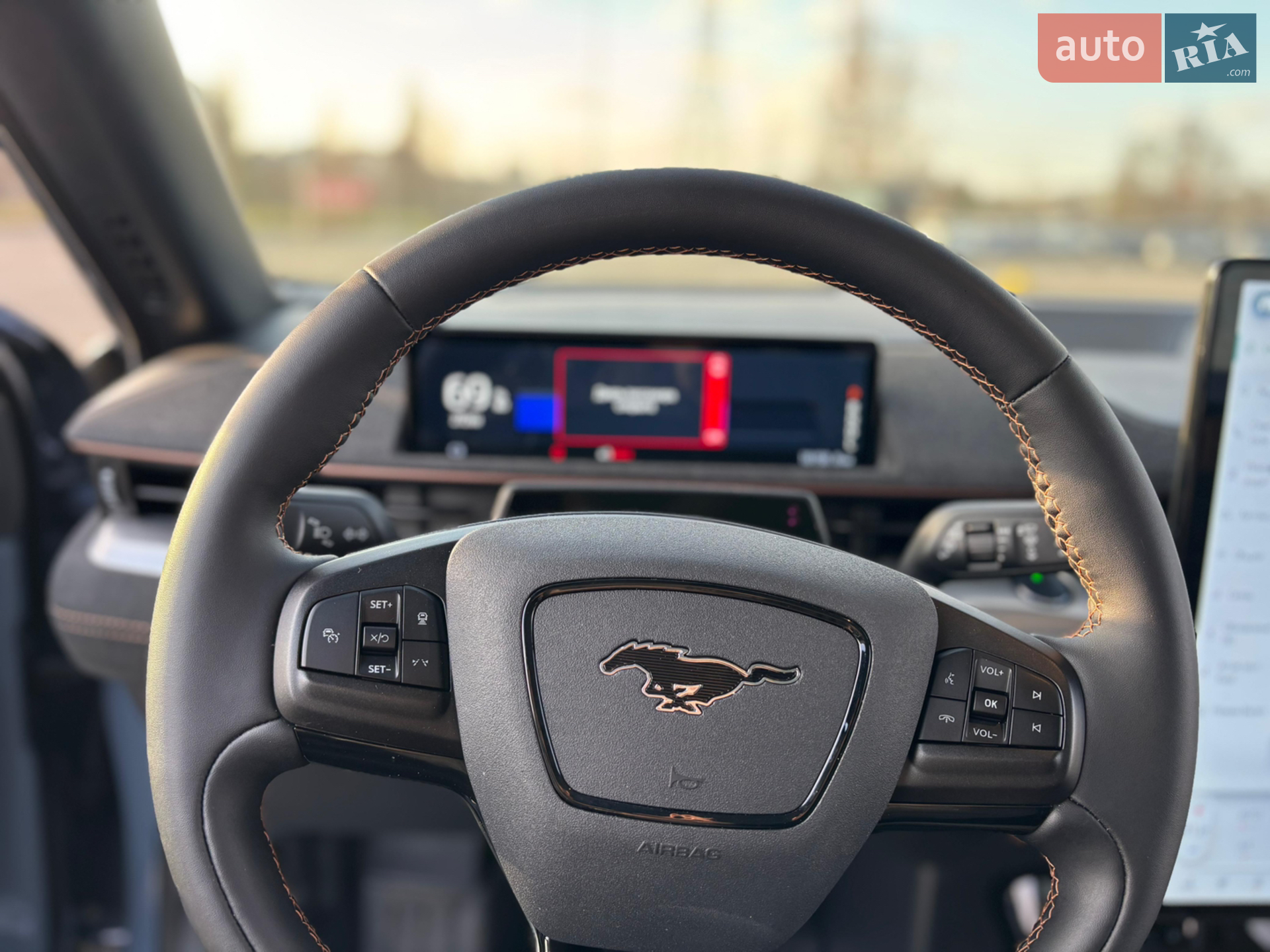 2023 Ford Mustang Mach-E - мініатюра 19