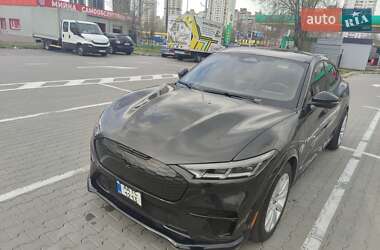Внедорожник / Кроссовер Ford Mustang Mach-E 2021 в 