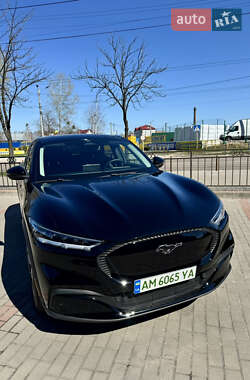 Внедорожник / Кроссовер Ford Mustang Mach-E 2021 в 