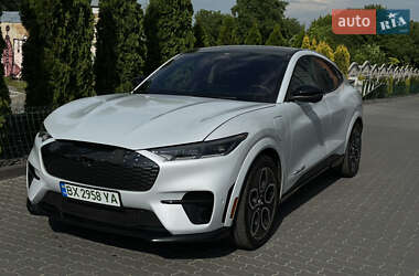 Внедорожник / Кроссовер Ford Mustang Mach-E 2022 в 