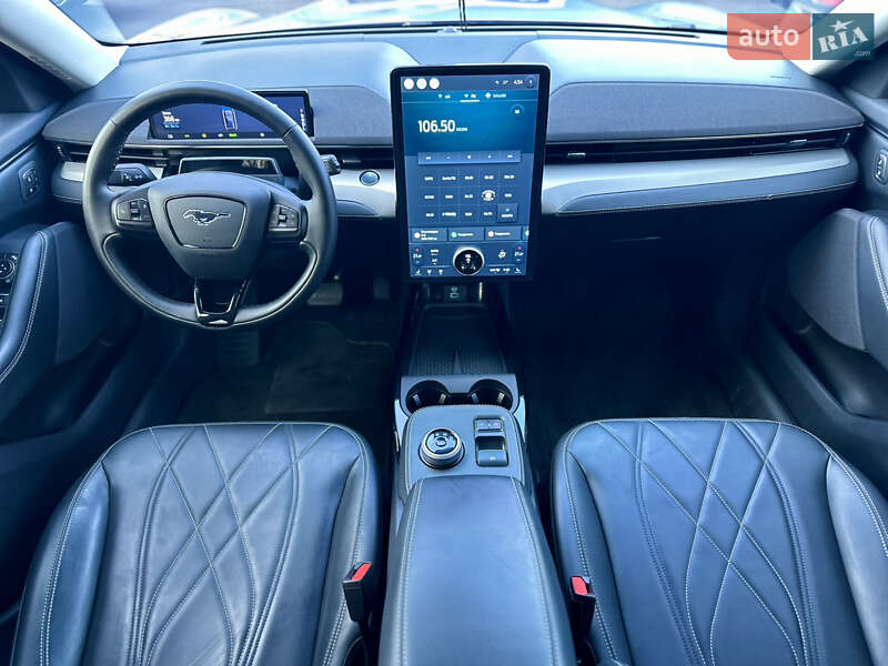 Позашляховик / Кросовер Ford Mustang Mach-E 2022 в Києві