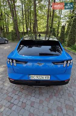 Внедорожник / Кроссовер Ford Mustang Mach-E 2021 в 
