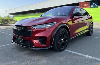Внедорожник / Кроссовер Ford Mustang Mach-E 2022 в 
