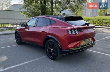 Внедорожник / Кроссовер Ford Mustang Mach-E 2022 в 