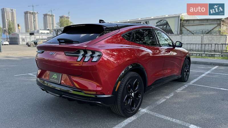 Позашляховик / Кросовер Ford Mustang Mach-E 2022 в Києві