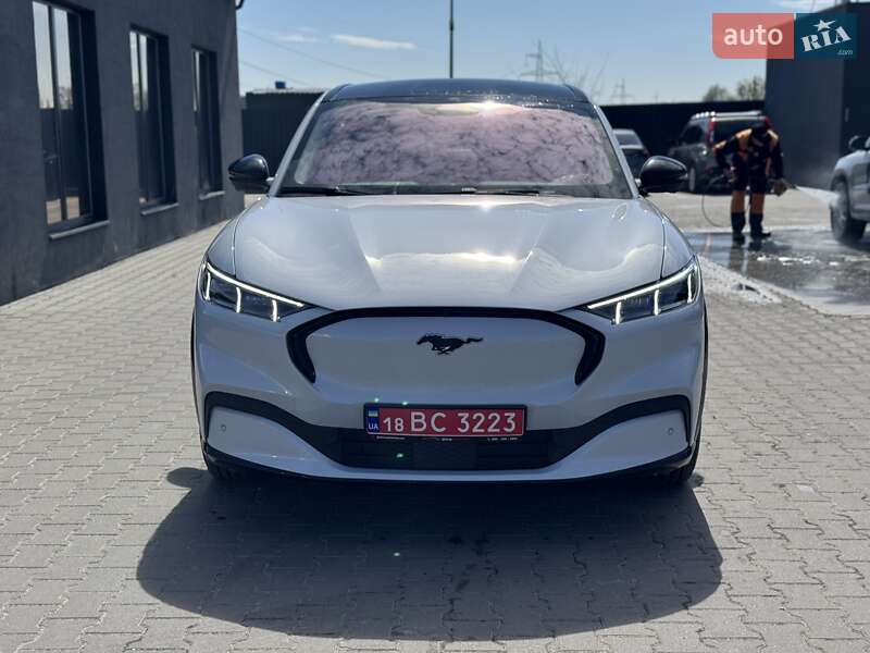 Внедорожник / Кроссовер Ford Mustang Mach-E 2022 в 