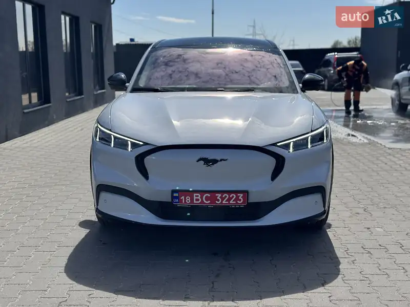 Внедорожник / Кроссовер Ford Mustang Mach-E 2022 в 