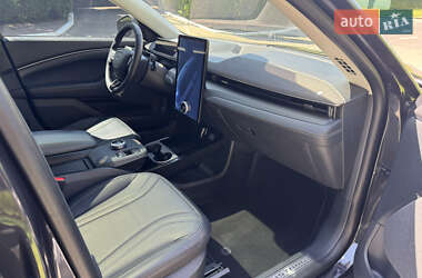 Внедорожник / Кроссовер Ford Mustang Mach-E 2022 в 
