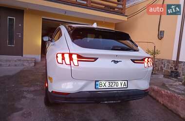 Внедорожник / Кроссовер Ford Mustang Mach-E 2022 в 