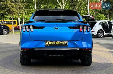 Внедорожник / Кроссовер Ford Mustang Mach-E 2022 в 