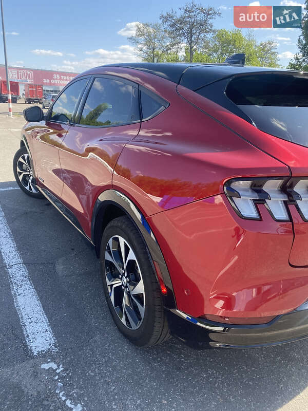Внедорожник / Кроссовер Ford Mustang Mach-E 2022 в Кременчуге