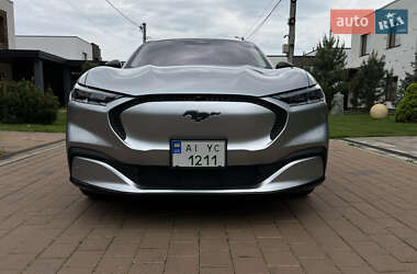 Позашляховик / Кросовер Ford Mustang Mach-E 2021 в 