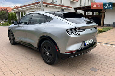 Позашляховик / Кросовер Ford Mustang Mach-E 2021 в 
