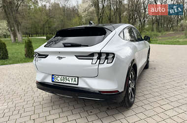 Внедорожник / Кроссовер Ford Mustang Mach-E 2021 в 