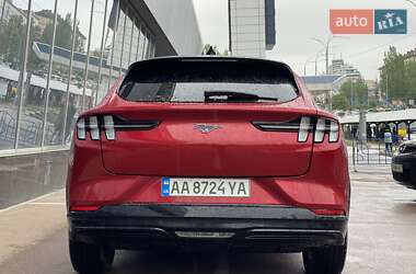 Внедорожник / Кроссовер Ford Mustang Mach-E 2021 в 