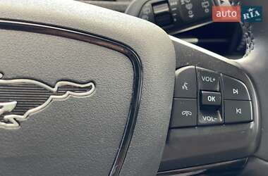 Внедорожник / Кроссовер Ford Mustang Mach-E 2021 в 