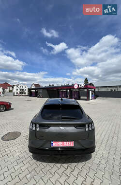 Внедорожник / Кроссовер Ford Mustang Mach-E 2021 в 