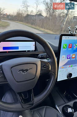 Внедорожник / Кроссовер Ford Mustang Mach-E 2020 в 