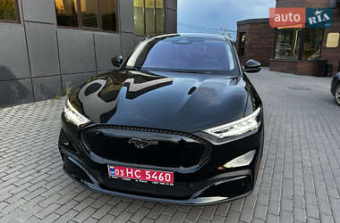 Позашляховик / Кросовер Ford Mustang Mach-E 2022 в 