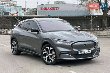 Внедорожник / Кроссовер Ford Mustang Mach-E 2021 в 