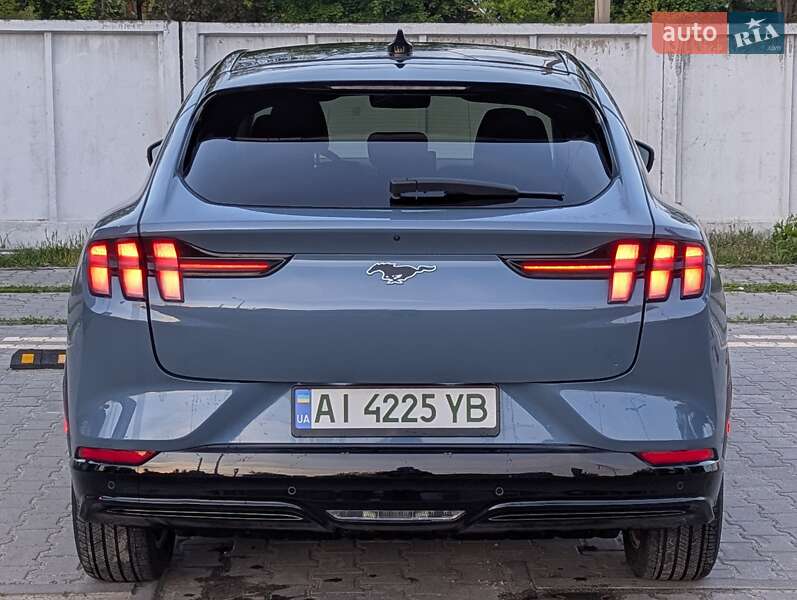 Внедорожник / Кроссовер Ford Mustang Mach-E 2023 в Ирпене