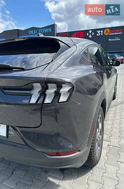 Внедорожник / Кроссовер Ford Mustang Mach-E 2022 в 