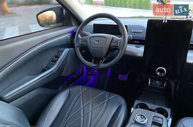Внедорожник / Кроссовер Ford Mustang Mach-E 2022 в 