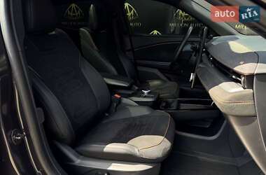 Внедорожник / Кроссовер Ford Mustang Mach-E 2022 в 