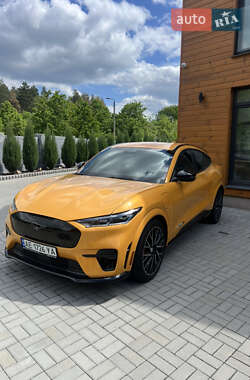 Внедорожник / Кроссовер Ford Mustang Mach-E 2021 в 