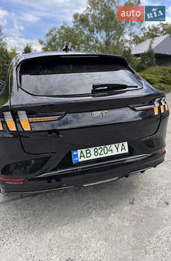 Внедорожник / Кроссовер Ford Mustang Mach-E 2023 в 