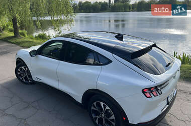 Внедорожник / Кроссовер Ford Mustang Mach-E 2023 в 
