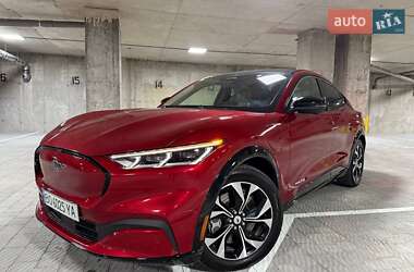 Внедорожник / Кроссовер Ford Mustang Mach-E 2021 в 